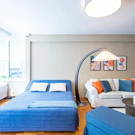 - Balcony - Large - Comfy