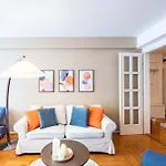 Apartman - Balcony - Large - Comfy *