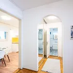 - Balcony - Large - Comfy Apartman *