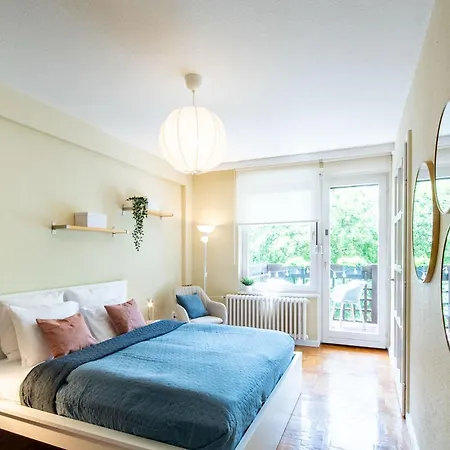 Appartement - Balcony - Large - Comfy