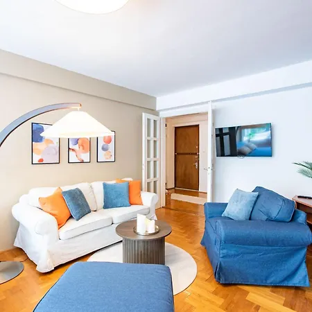 - Balcony - Large - Comfy Apartman